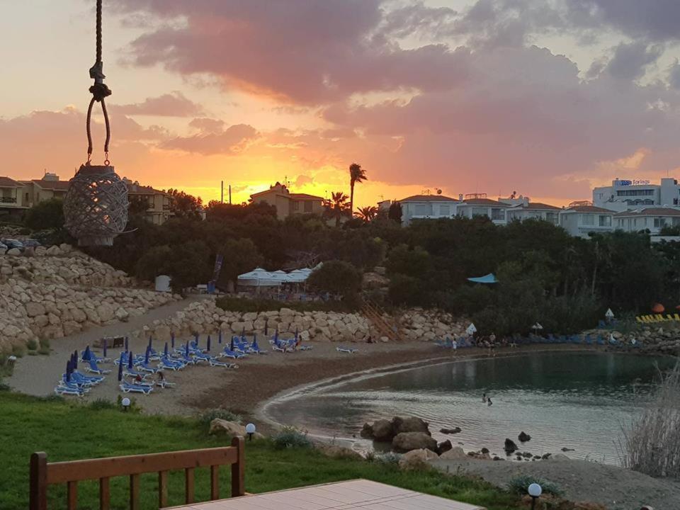 Apartments For Holidays Paralimni Exteriér fotografie